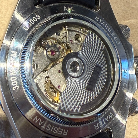 ✨Host pick ✨Men's Automatic Chronograph Watch - Picture 7 of 8